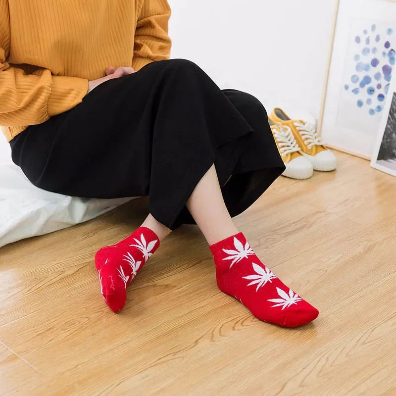 1 Pair Fashion Men Socks Cotton FLOWER Colorful Male Soft Breathable Short Ankle Maple Leaf Casual Socks Sox Calcetines