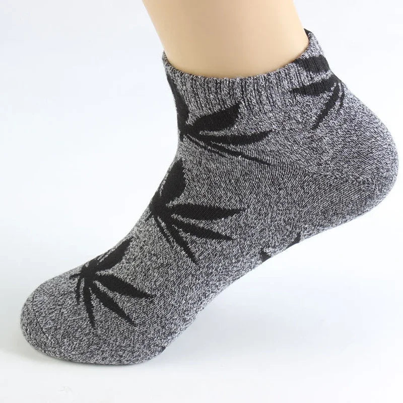 1 Pair Fashion Men Socks Cotton FLOWER Colorful Male Soft Breathable Short Ankle Maple Leaf Casual Socks Sox Calcetines